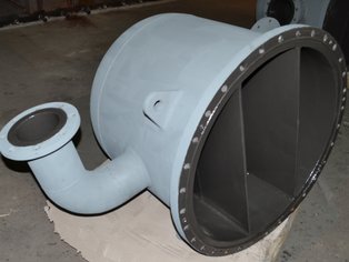 Wasserkammer mit Ein- und Auslassseite mit doppeltem Trennsteg beschichtet mit SÄKATONIT Extra AR 