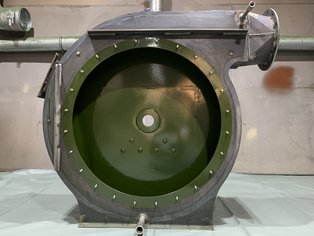 Impeller casing lined with Si 14 E