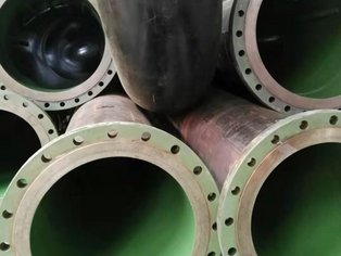 A set of straight Prover Loop pipes lined with Si 14 E