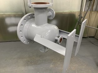 Teil einer kleinen Knock-Out Drum, beschichtet mit Si 57 EG