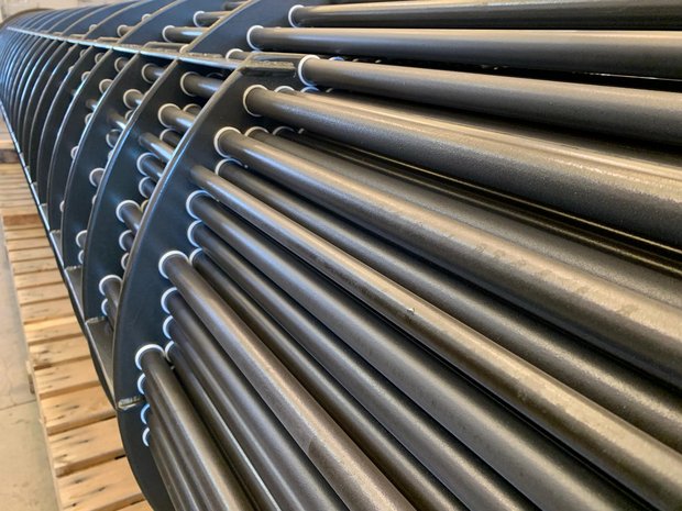 Heat Exchanger used as Condenser in Crude Oil fractional distillation, shellside coated with Si 14 E 