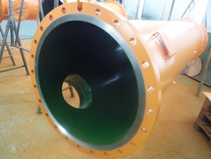  A segment of a Distillation Column lined with Si 14 E, externally coated according to customer request